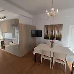 Kimm Apartment