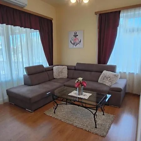 Kimm Apartmán *